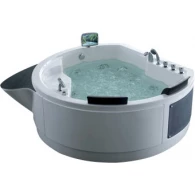 Акриловая ванна Gemy G9063 K Акриловая ванна Gemy G9063 K